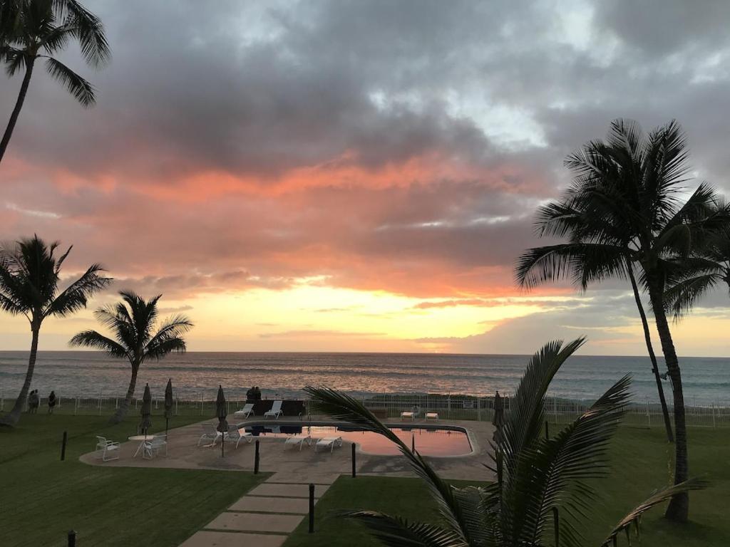 ***serendipity On The Moana - & Oceanfront - Great For Work & Play!*** *