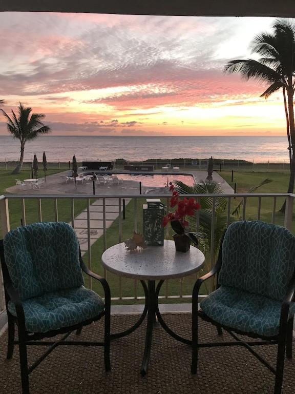 ***serendipity On The Moana - & Oceanfront - Great For Work & Play!*** * Waianae
